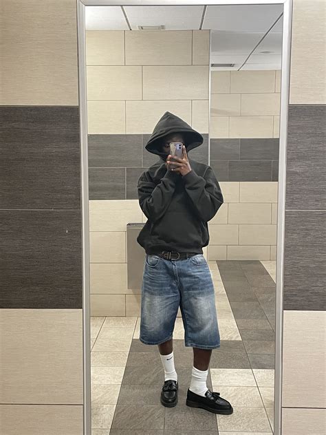 Pin by 0mari on ^Evolve^ | Streetwear fashion outfits, Black men