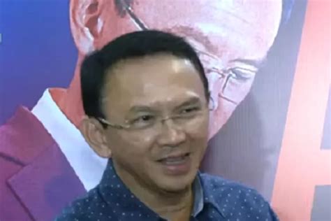 Setelah Lama Bersitegang Ahok Makin Akrab Dengan Anies Tunggu Bulan