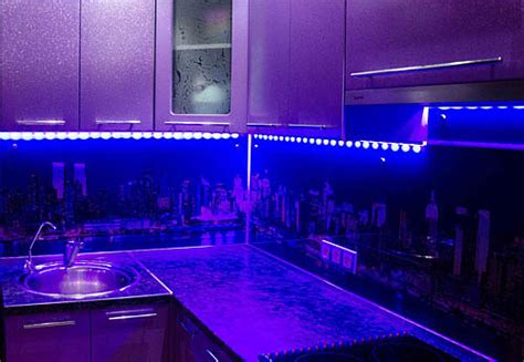 Выбор LED ленты для подсветки кухни