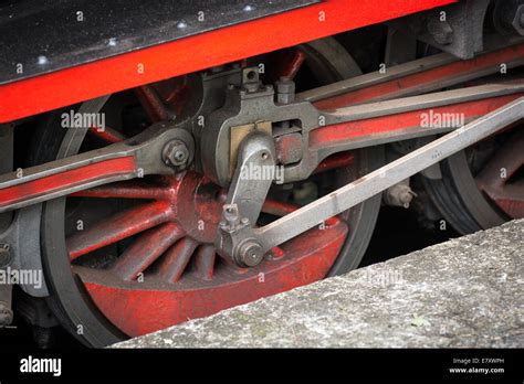 Steam Locomotive Wheels Motion Hi Res Stock Photography And Images Alamy