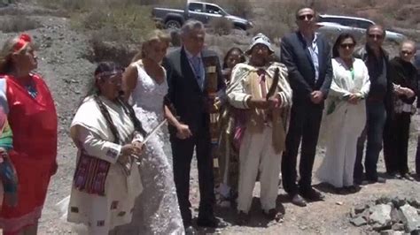 Inició la ceremonia del casamiento entre Gerardo Morales y Tulia Snopek