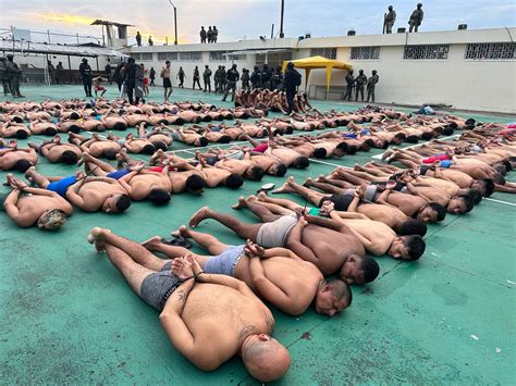 Bloque de seguridad interviene en la cárcel de Bahía de Caráquez La Marea