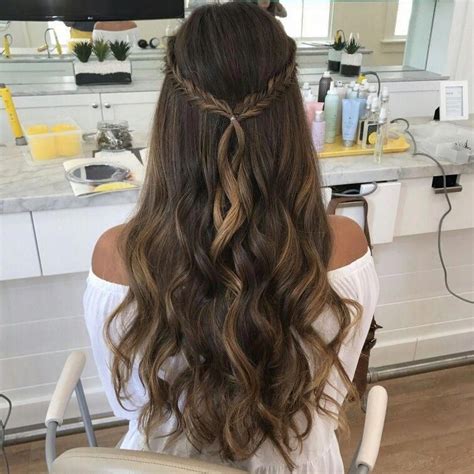 These Easy Hairstyles Are Fabulous Easyhairstyles Prom Hairstyles For Long Hair Simple