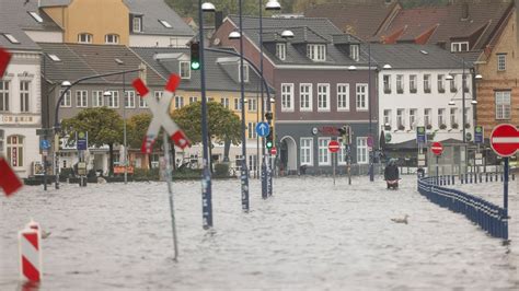 Ostsee Sturmflut Stromabschaltungen In Flensburg Sturmflut Ostsee