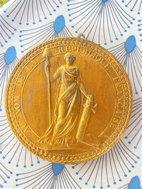 FRANCE SCEAU MÉDAILLE TERRE CUITE Au nom de la République Française