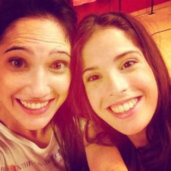 Martina Stoessel Y Lodovica Comello Candelaria Molfese Y Lodovica