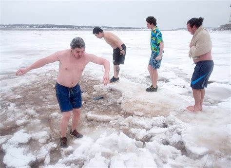 Thousands Brave Icy Waters To Start 2017 With Bragging Rights Cbc News