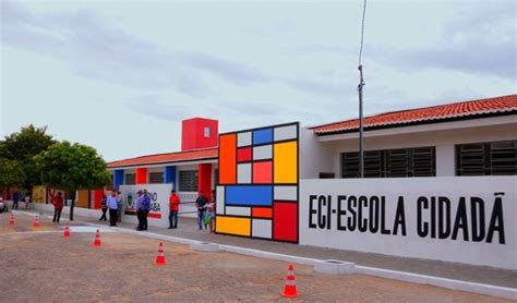 Aluna da Escola Cidadã Integral de Patos conquista bolsa integral em ...