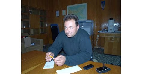 Директорът на обсерваторията в Рожен Никола Петров: Удрят ни астероиди ...