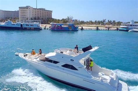 Private Searay 47ft Yacht Rental Cancun 23p6 2022