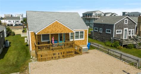 East Matunuck Beach Rentals 200 Ft To Sand And Sea