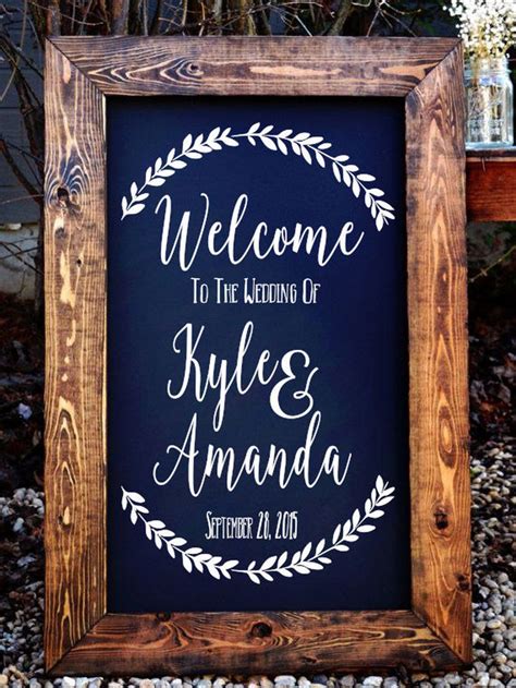 18 Wedding Signs That Are So Perfect You'll Want Them at Your Wedding