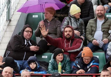 Bydgoszcz kocha żużel Tak kibicowaliście Polonii podczas sparingu z