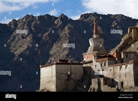 Leh Palace, Ladakh, India Stock Photo - Alamy