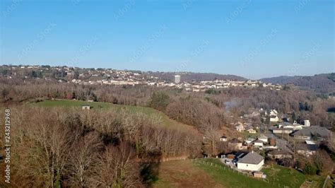 Donzenac Corrèze France Vue aérienne de la cité médiévale สตอก