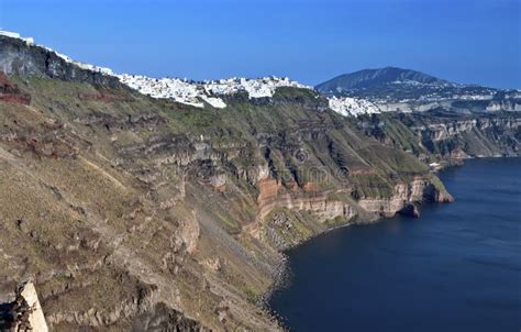 Santorini Island And The Volcanic Caldera Stock Image - Image of ocean, greece: 24317789