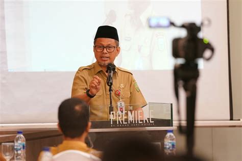 Media Center Asisten I Buka Rapat Asistensi Dan Supervisi Lppd