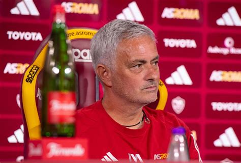 La Conferenza Stampa Di Mourinho Alla Vigilia Del Verona FOTOGALLERY