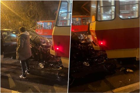 Auto Se Zakucao U Tramvaj Enu Jedva Izvukli Iz Vozila Stra An Sudar