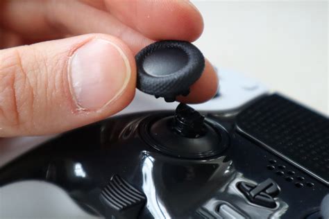 How To Replace The Joystick Caps On The Dualsense Edge