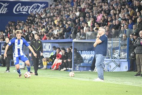 Javi Rey Juega En Barakaldo Su Primera Final Con La Ponferradina