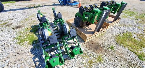 John Deere Max Emerge Soybean Row Units Bigiron Auctions