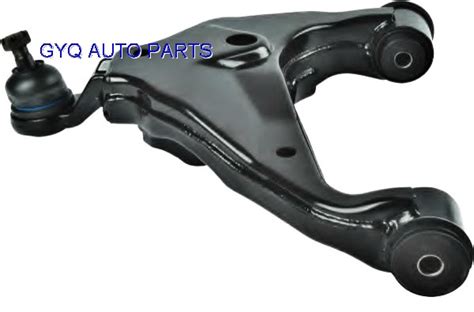 48069 0k040 48068 0k040 Toyota Hilux Control Arm