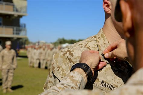 Fox Co Awards Marines With Purple Heart