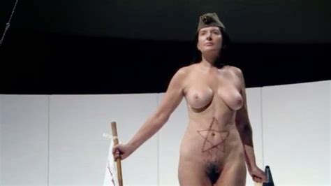 Marina Abramovic Nuda ~30 Anni In Marina Abramovic The Artist Is Present