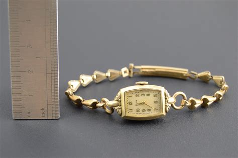 Elgin 10k Gold Filled Antique Style Rounded Rectangular 14 7x11 3mm Face Ladies Vintage Wrist