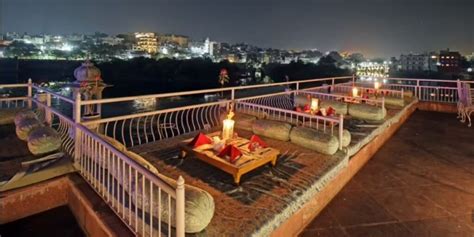 Best Rooftop Restaurants In Udaipur 2024 25