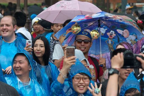 Inauguraci N Disneyland Shanghai