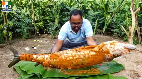 Big King Fish Fry Making In Banana Leaf Rare Recipes Youtube