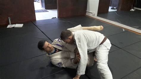 Reverse De La Riva Sweep Half Guard With Inside Leg Hooked Youtube