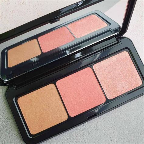 Kiko Milano Multi Finish Trio Blush Bronzer