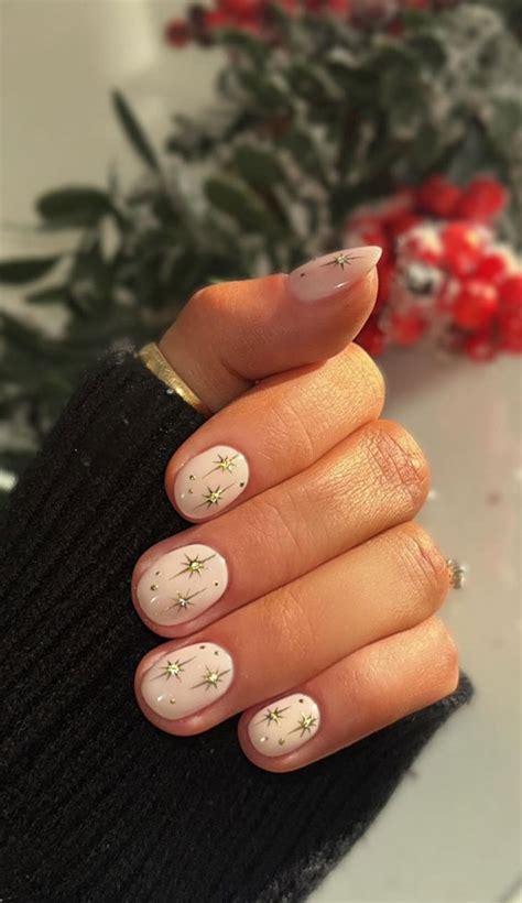 Glitter Nail Art Ideas For Glimmering Festivities Sparkle Stars On