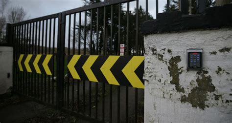 Thornton Hall ‘super Prison Site Set To Be Used For Asylum Seeker