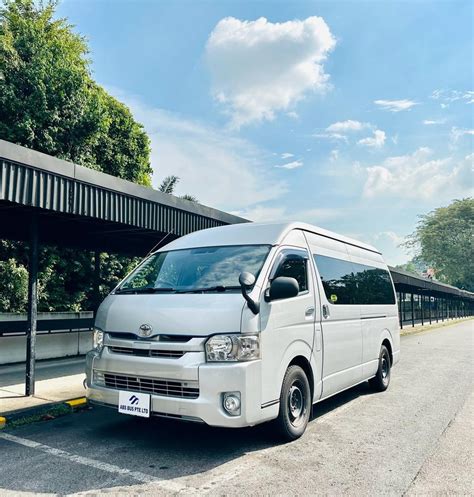 Toyota Hiace Commuter, Cars, Commercial Vehicles, Used on Carousell