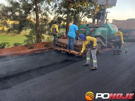 Prefeitura está finalizando obras na Rua Olímpio Clementino onde erosão