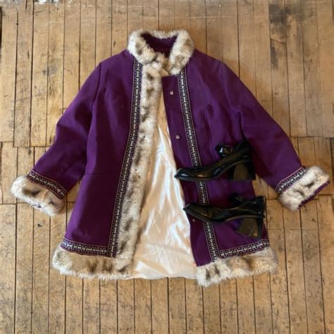 Vintage afghan coat - Gem