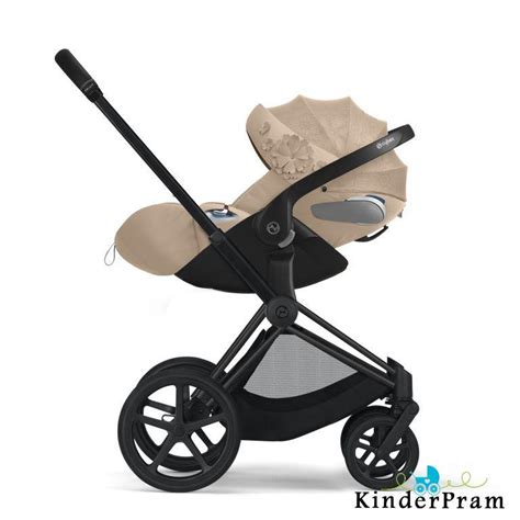 Коляска 3 в 1 Cybex Priam Simply Flowers Nude Beige KinderPram