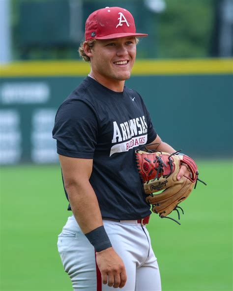 The low razorback baseball tickets price that surprised the fans 1