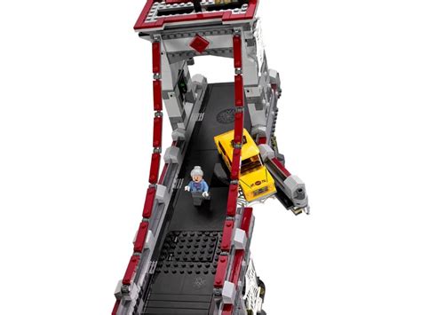 LEGO 76057 Человек-паук: решающая битва воинов паутины на мосту ...