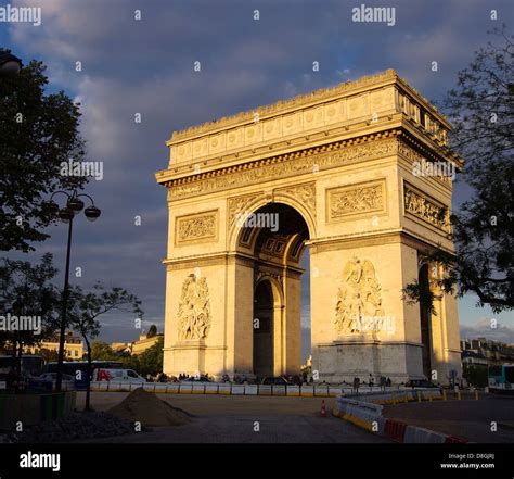 Arc De Triomphe Paris Stock Photo Alamy