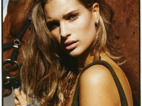 Model Lise Olsen Female Fashion Collective