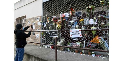 Seine Saint Denis Mbapp Rend Hommage Au Jeune Ado De Ans Tu