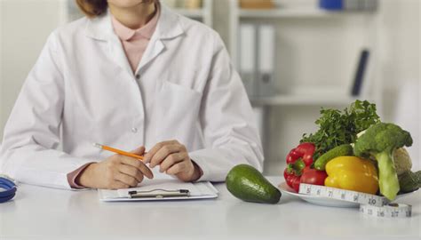 Dietitian Vs Nutritionist How Are They Different