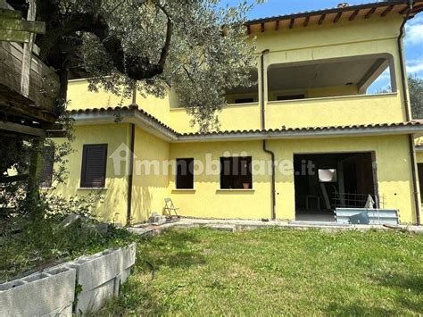 Vendita Villa Bifamiliare In Santo Pietro Fara In Sabina Nuova Posto