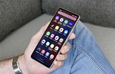 Samsung обновит до Android 13 смартфон Galaxy A53 и несколько ...