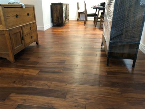 Myths And Facts About Laminate Vinyl And Wood Flooring The Floor